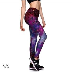 Galaxy print leggings
